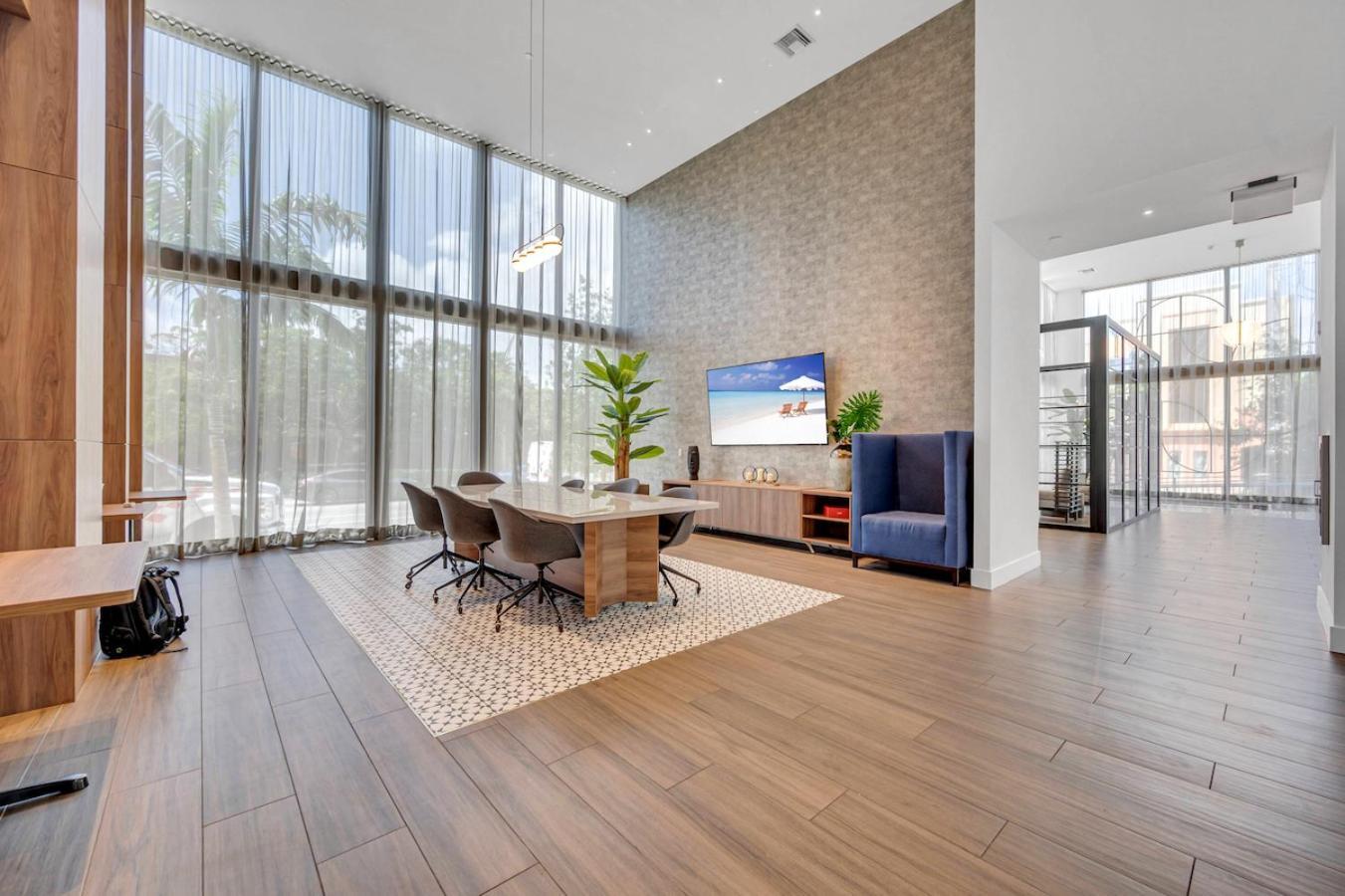 Appartement Amazing 3 Bed Unit In Dwntwn Miami With Free Parking Extérieur photo