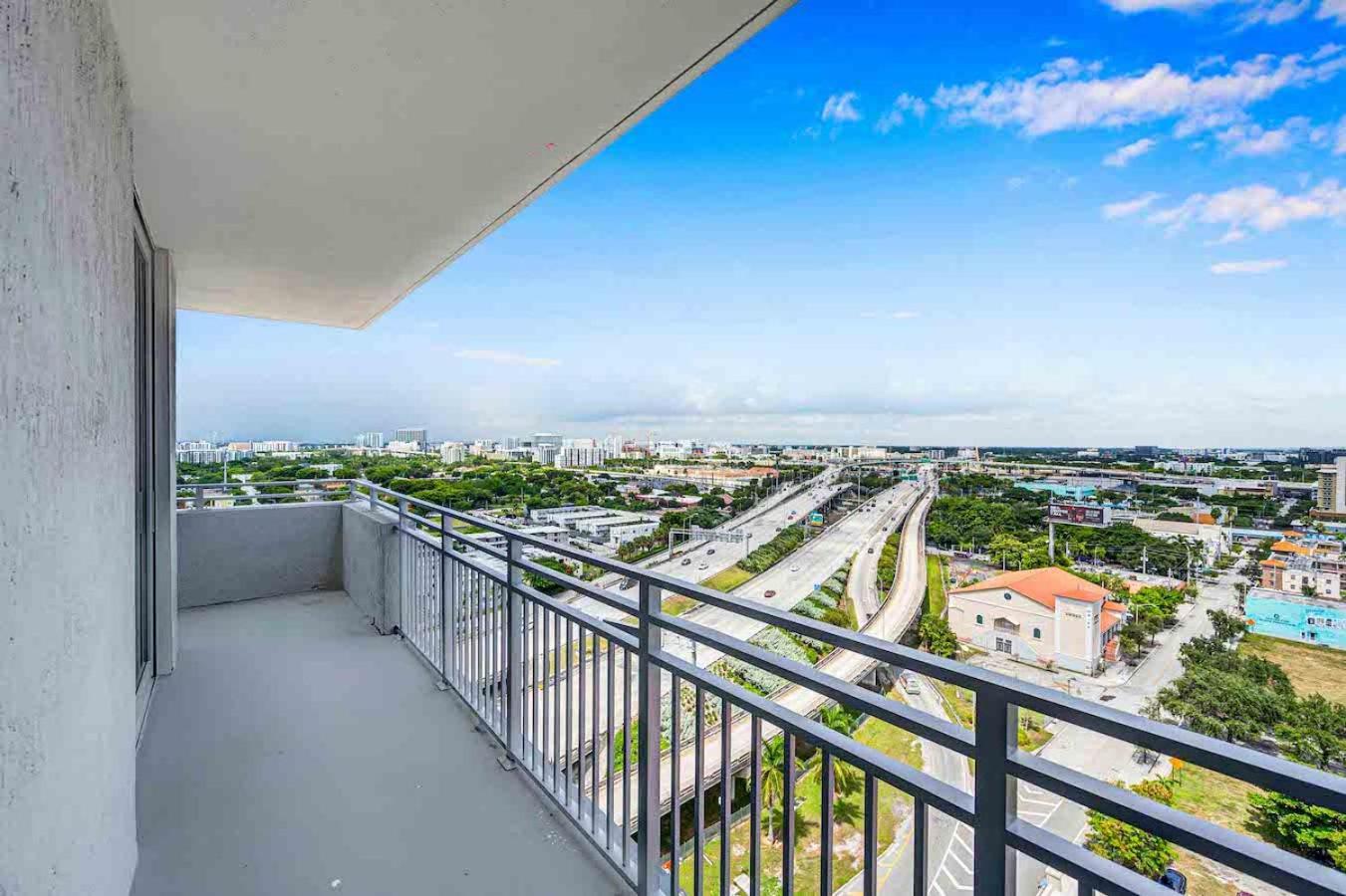 Appartement Amazing 3 Bed Unit In Dwntwn Miami With Free Parking Extérieur photo